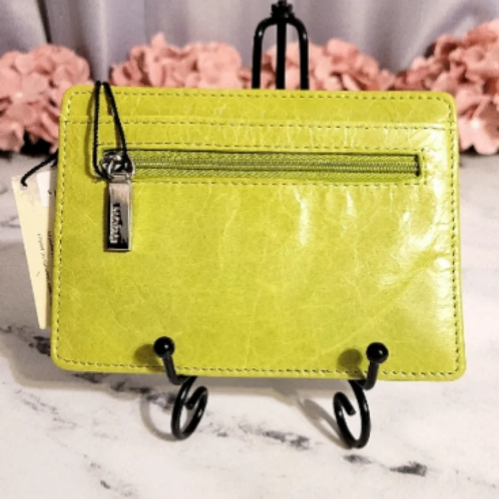 NWT HOBO Int'l Lime Green Leather 'Euro Slide' Card Holder & Passport Wallet - Picture 3 of 5